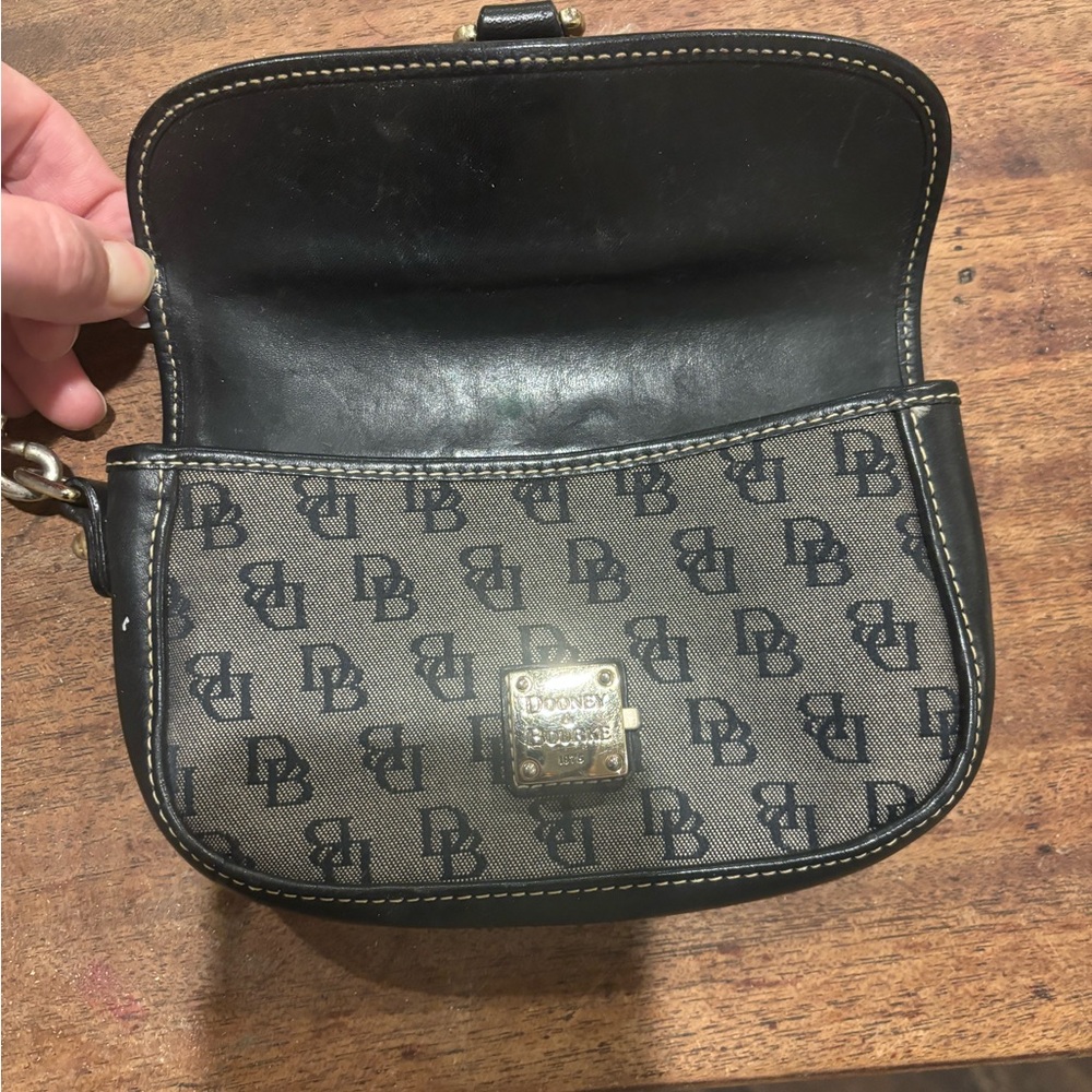 Vintage Dooney & Bourke Signature DB Black and Gray Wristlet - Picture 5 of 8
